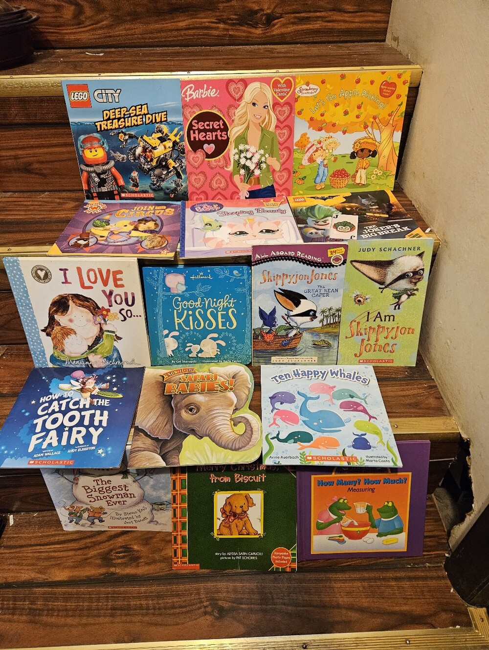 Lot of 16 Childrens Books Scholastic Kids Bedtime Storybooks Mixed Lot Bundle